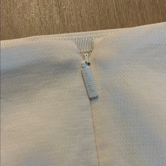 Aritzia Wilfred Classic Mini Skirt - Picture 4 of 6